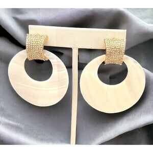 New Designer Earrings Signed Zaxie by Stephanie Taylor Crystals Shell 8E